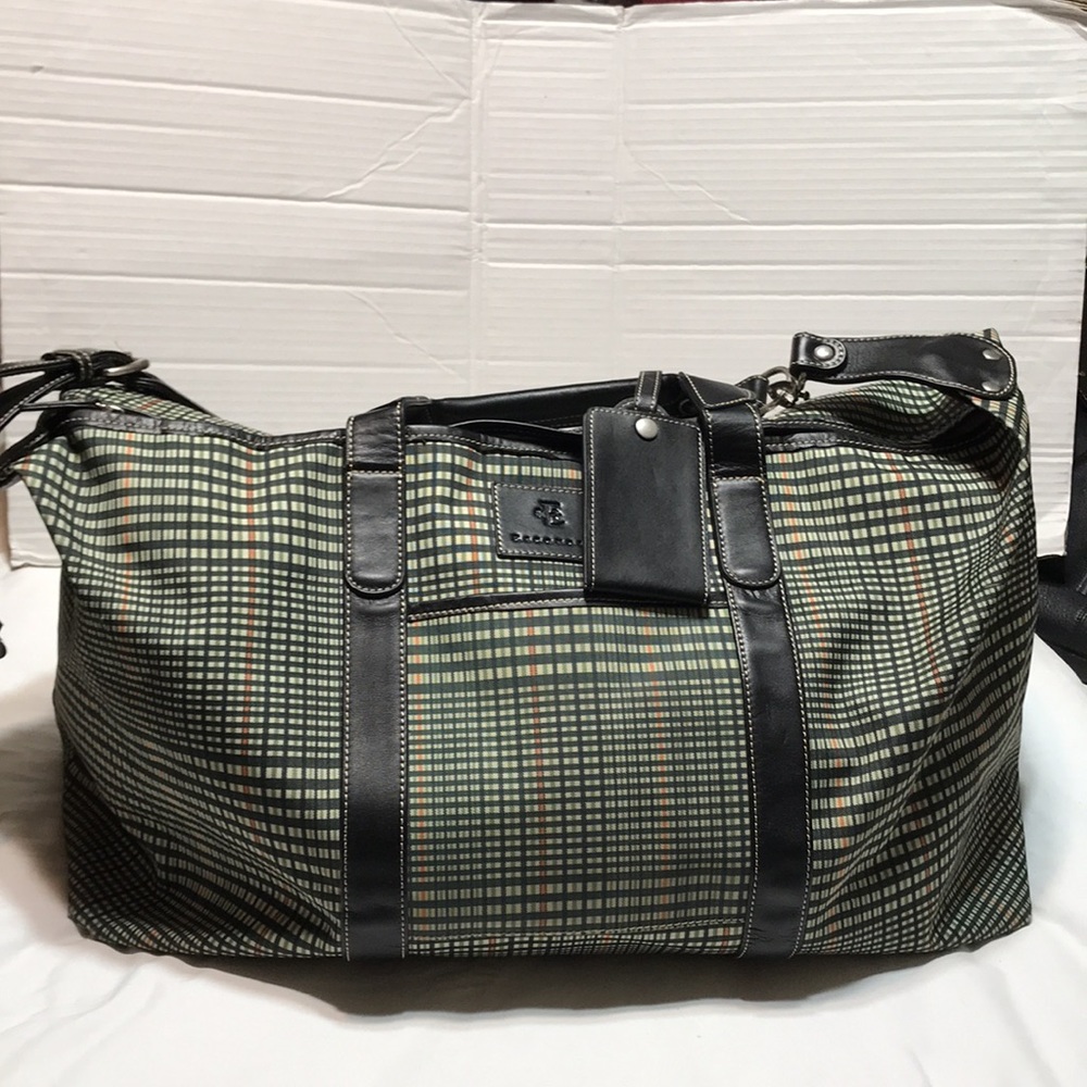 Barrington Escondido weekender with leather trim